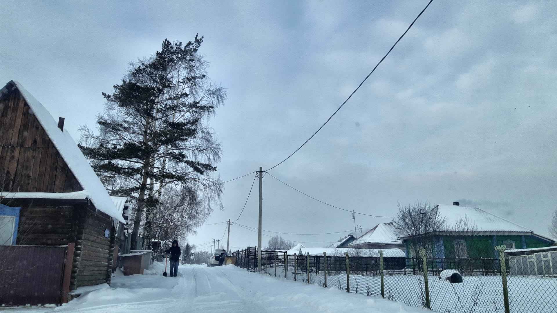 Пологая 1-я улица поселка Боровой Кемерово