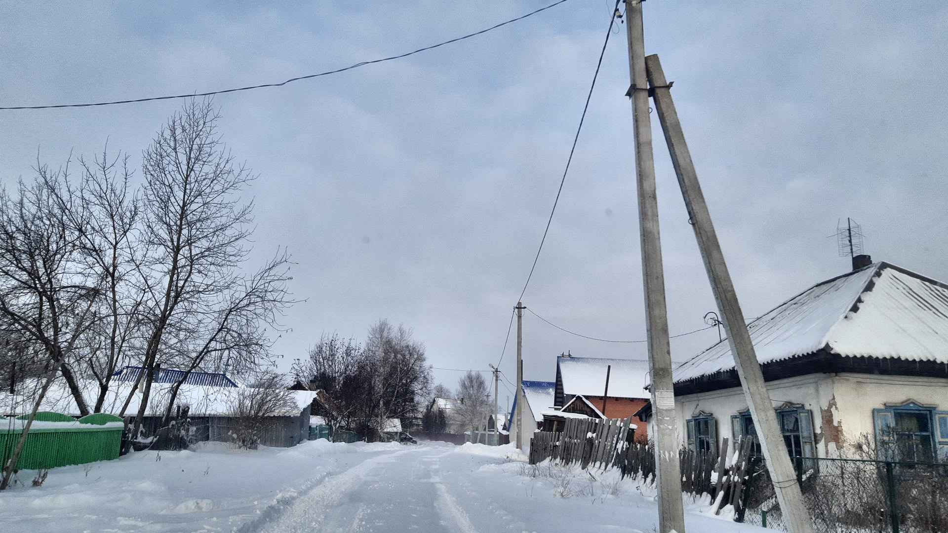 Узловая улица поселка Боровой Кемерово